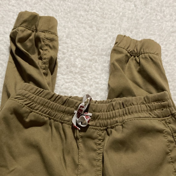 ๐ Levis Joggers ๐ - Picture 5 of 5